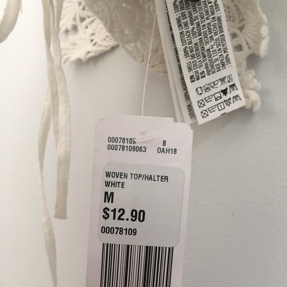 Forever 21 | NWT Halter Crop Top - Picture 3 of 4